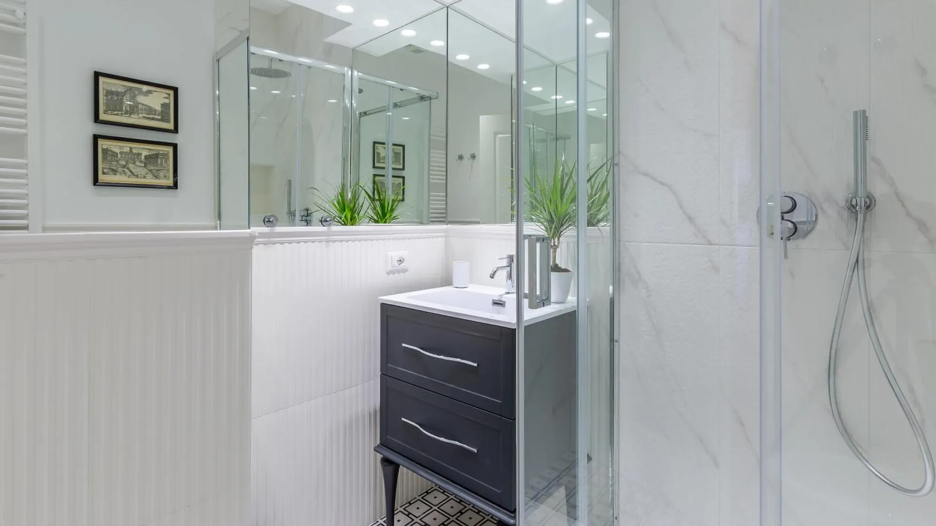 Ferienwohnung Dormo Da Flami Rom
